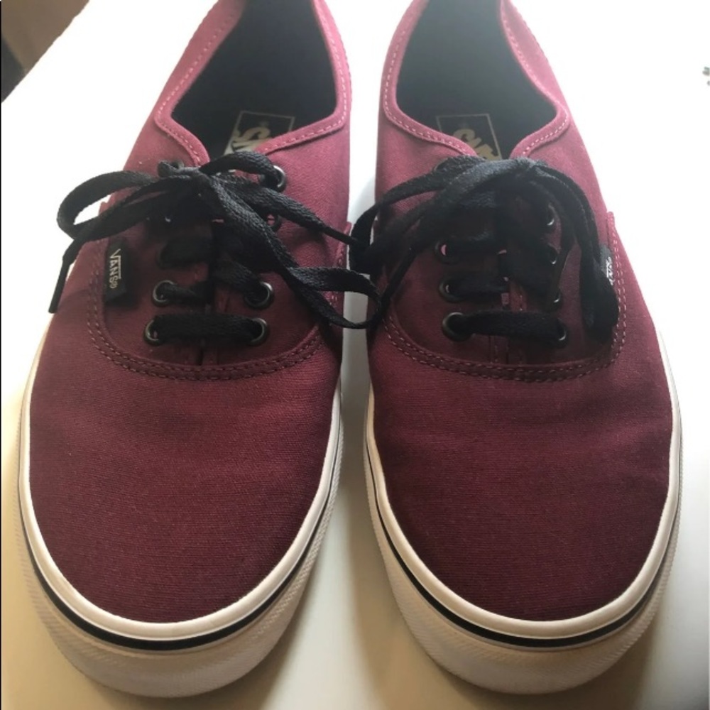 Men’s Vans “Off the Wall”